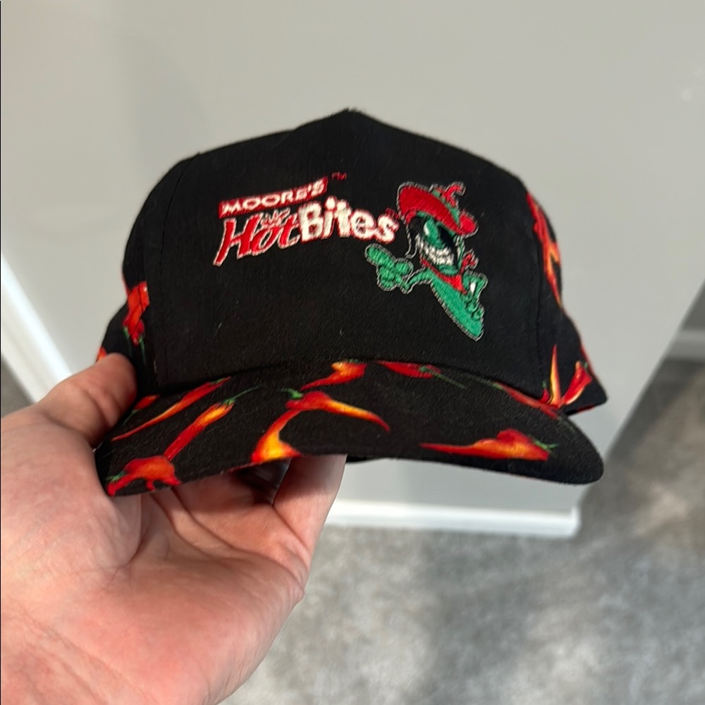Vintage Strap back Hat Moores Hot Bites USA
